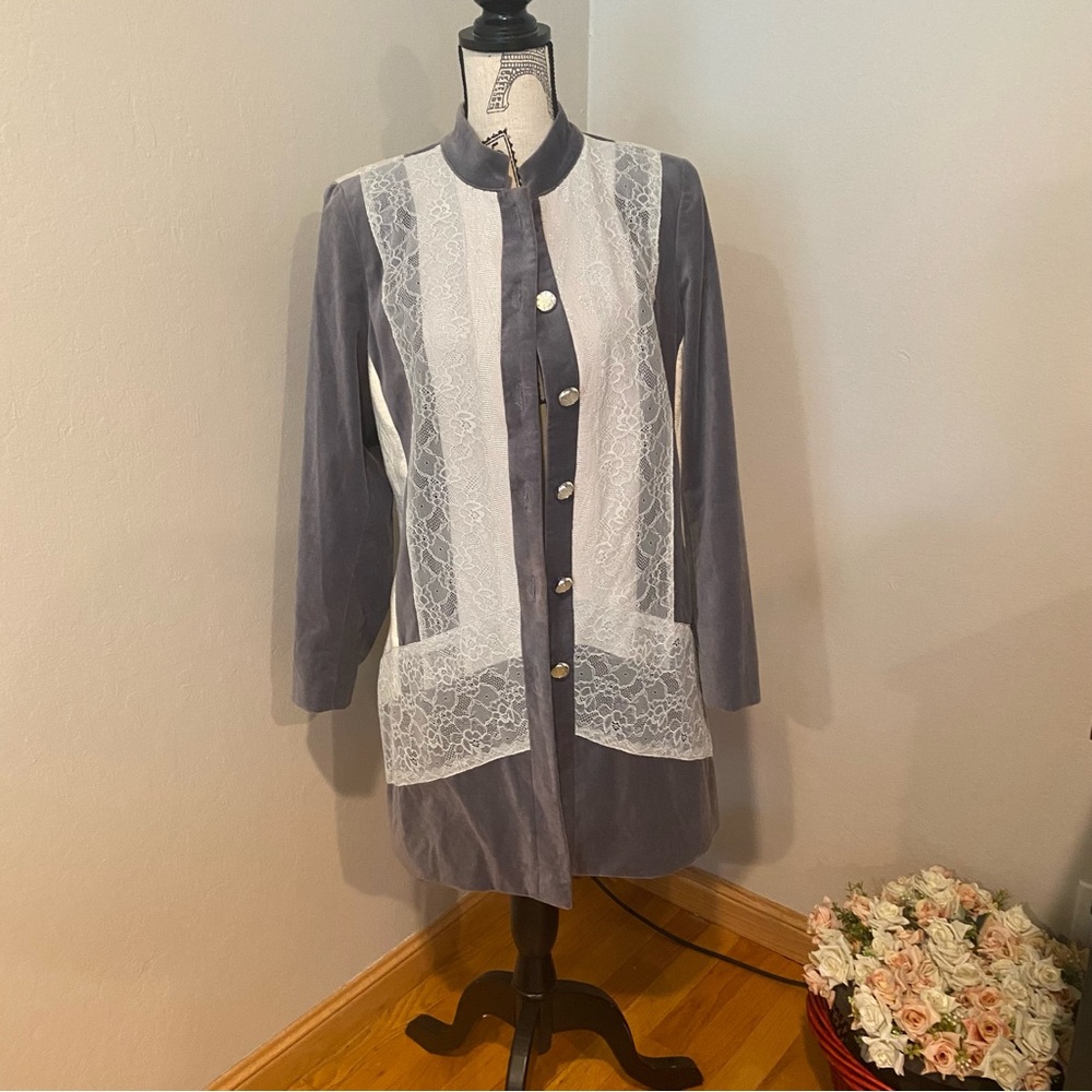 Chicos jacket (missing top button)